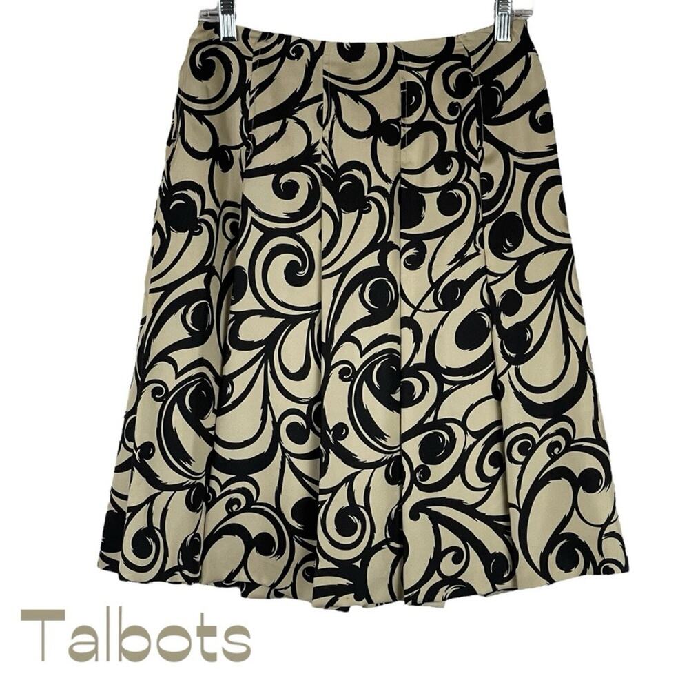 Talbots Black Cream Silk Pleated Skirt NWOT Size 4